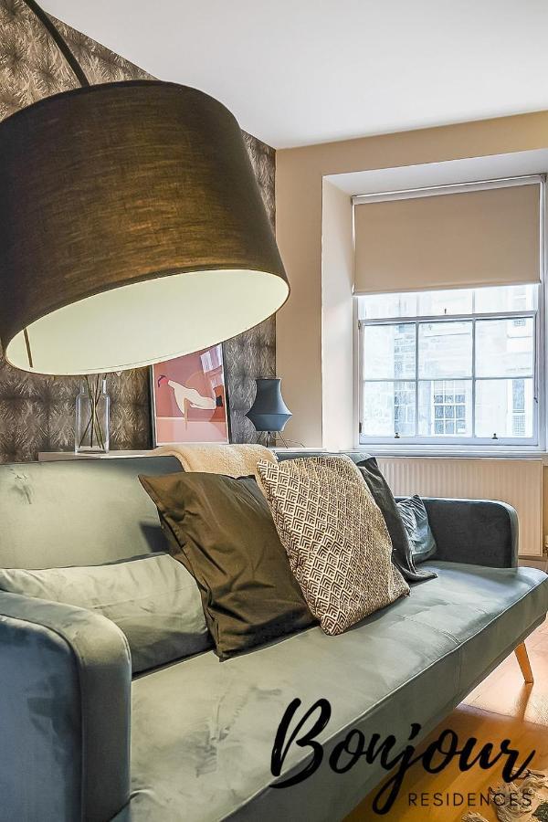 Spacious 2Br-1Ba - Grassmarket - Free Parking By Bonjour Residences إدنبرة المظهر الخارجي الصورة